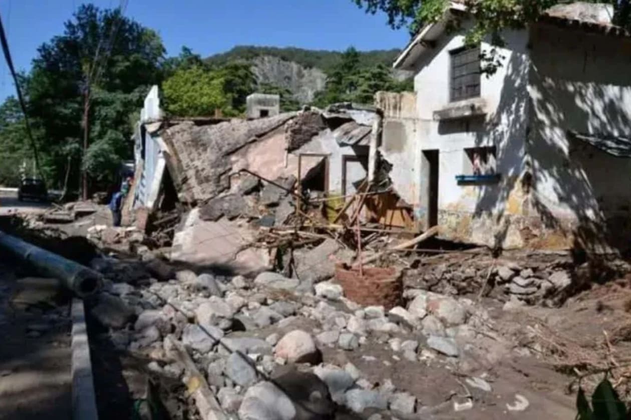 Amparo ambiental contra Córdoba por el riesgo de otra gran inundación en Sierras Chicas