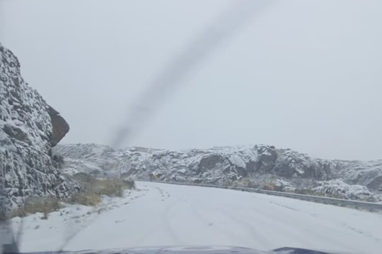 Nevó en las sierras de Córdoba y reforzaron los operativos de seguridad