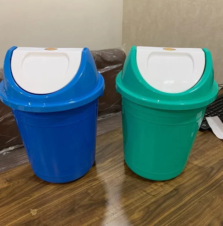 12L Swing Lid Plastic Waste Bin