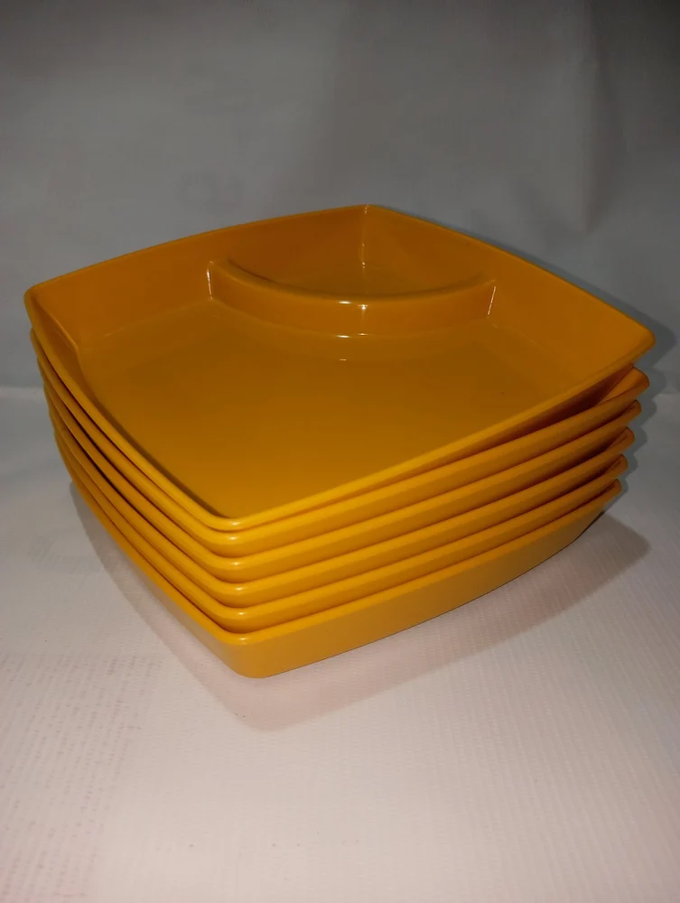 Square Plastic Quarter Snack Plate