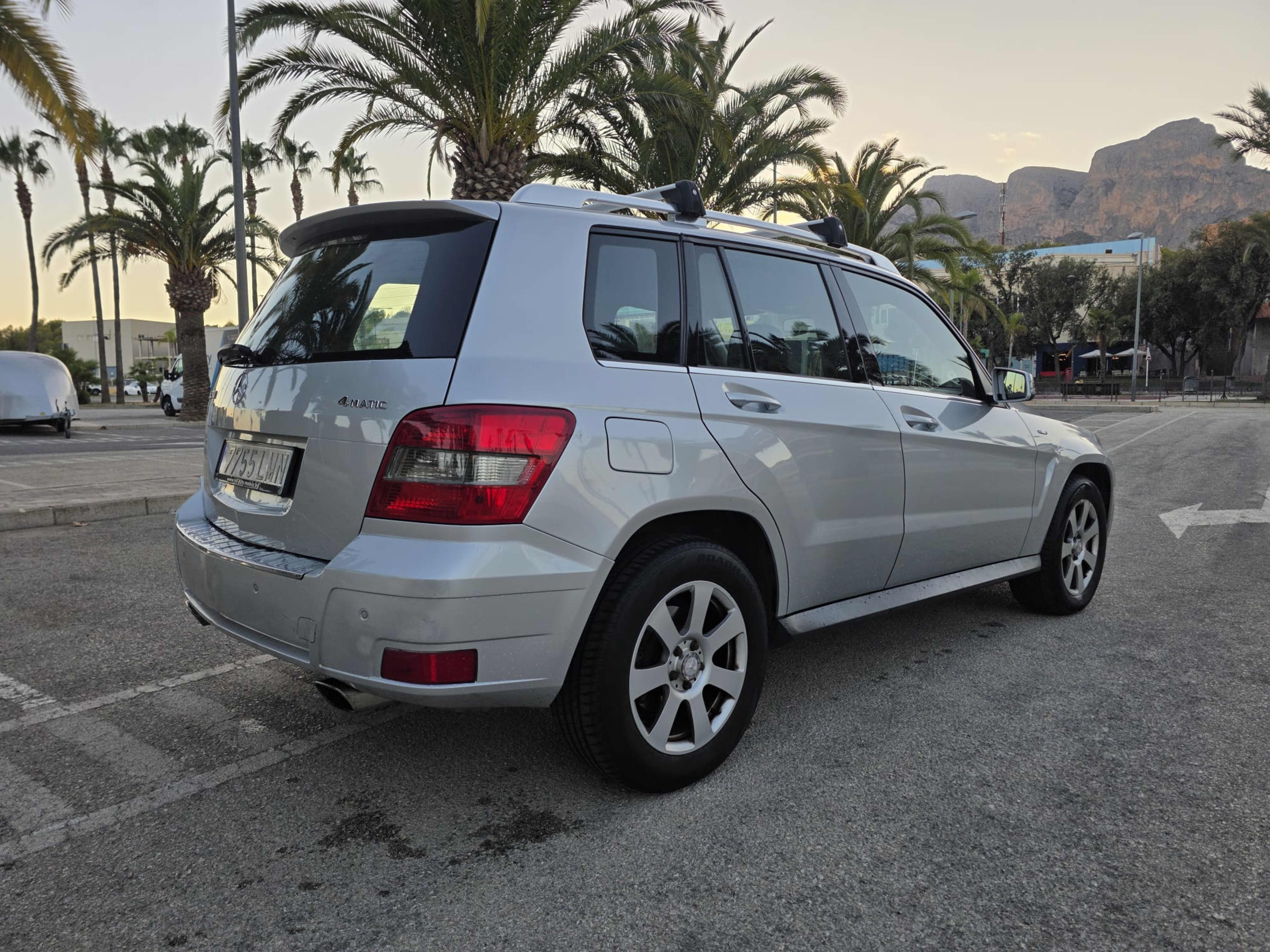Mercedes-Benz GLK220 CDI 2009 — miniatura 3