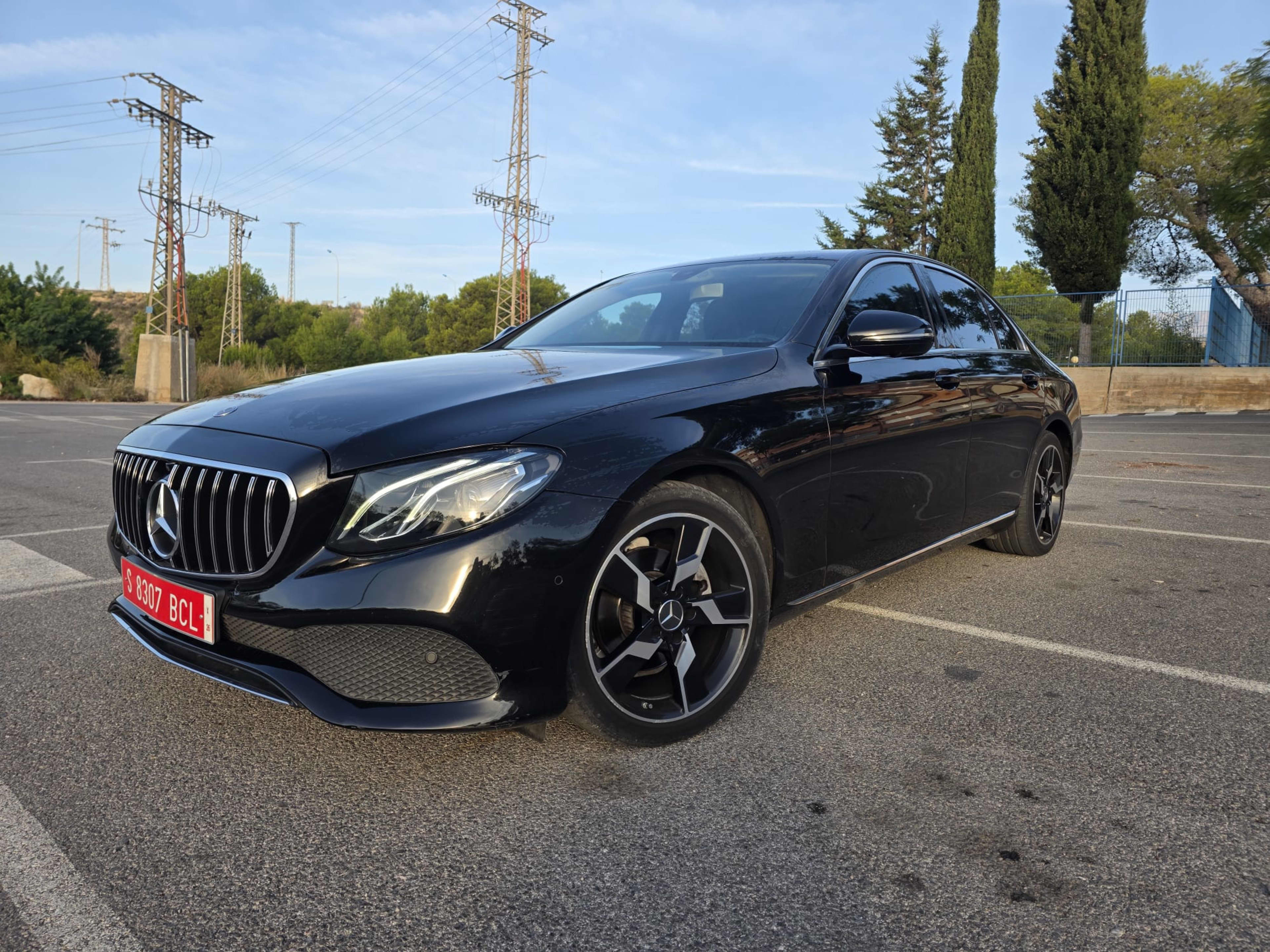 Mercedes-Benz E220D 2017 — miniatura 2