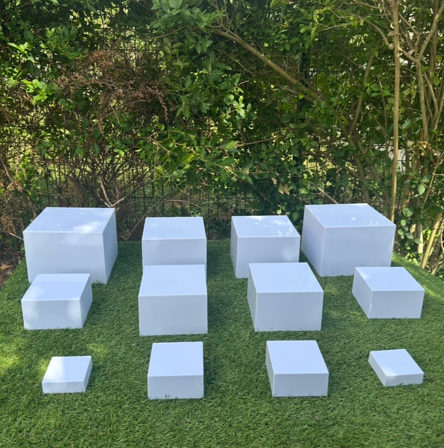 Cube presentoire