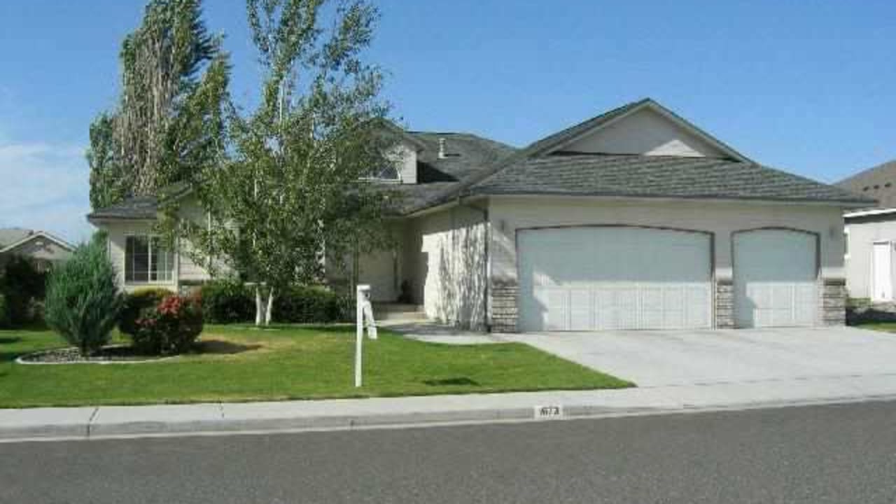 1673 VENUS CIRCLE, Richland WA 99352