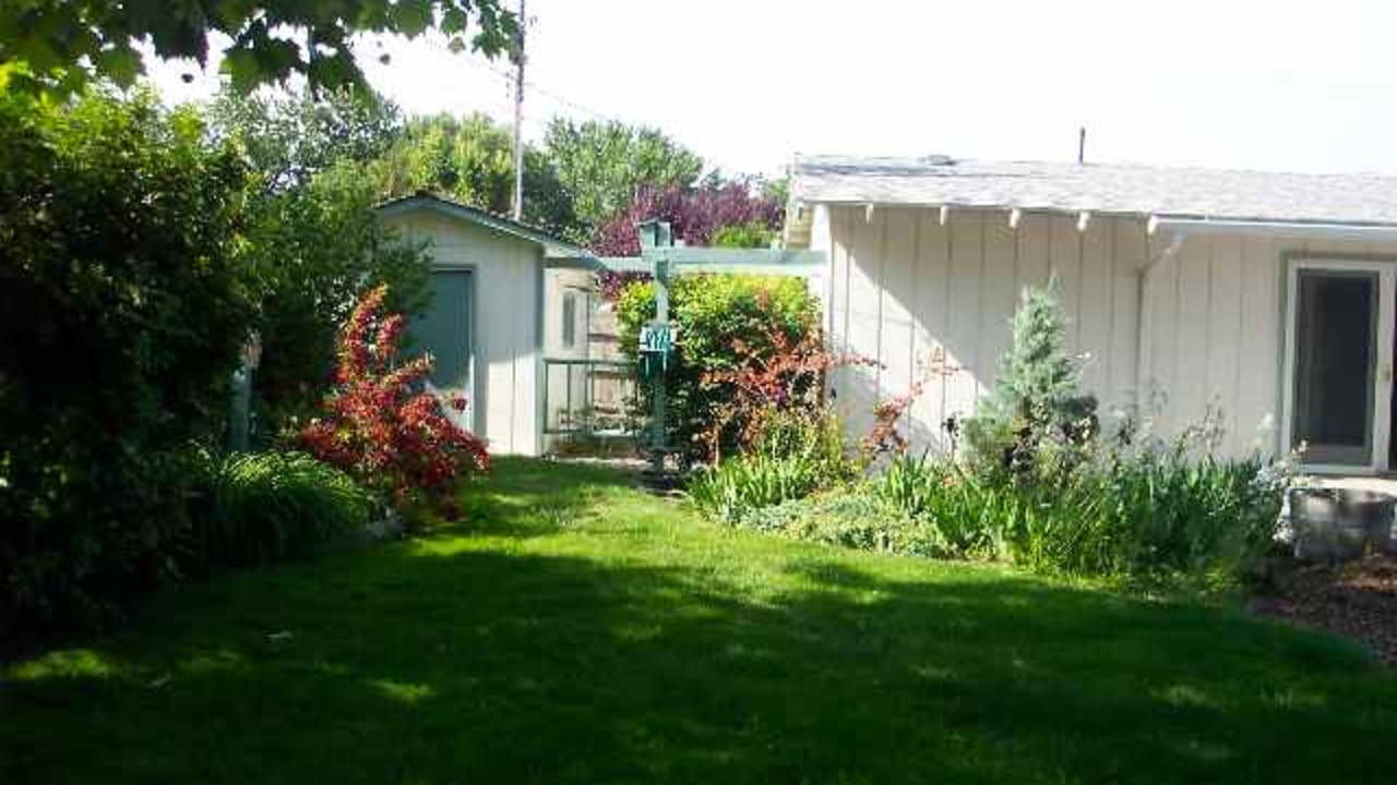 2328  S Garfield St, Kennewick WA 99337