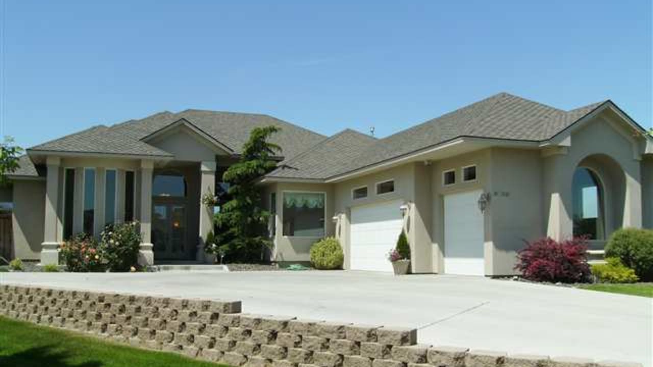 4008  W 34th CT, Kennewick WA 99337