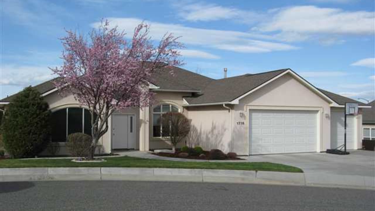 1716 MERLOT CT., Richland WA 99352