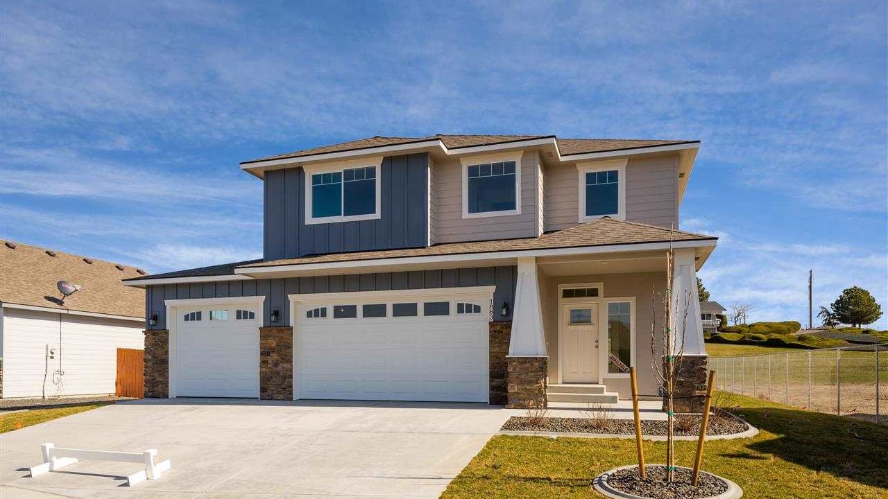 1883 Fescue, Kennewick WA 99337