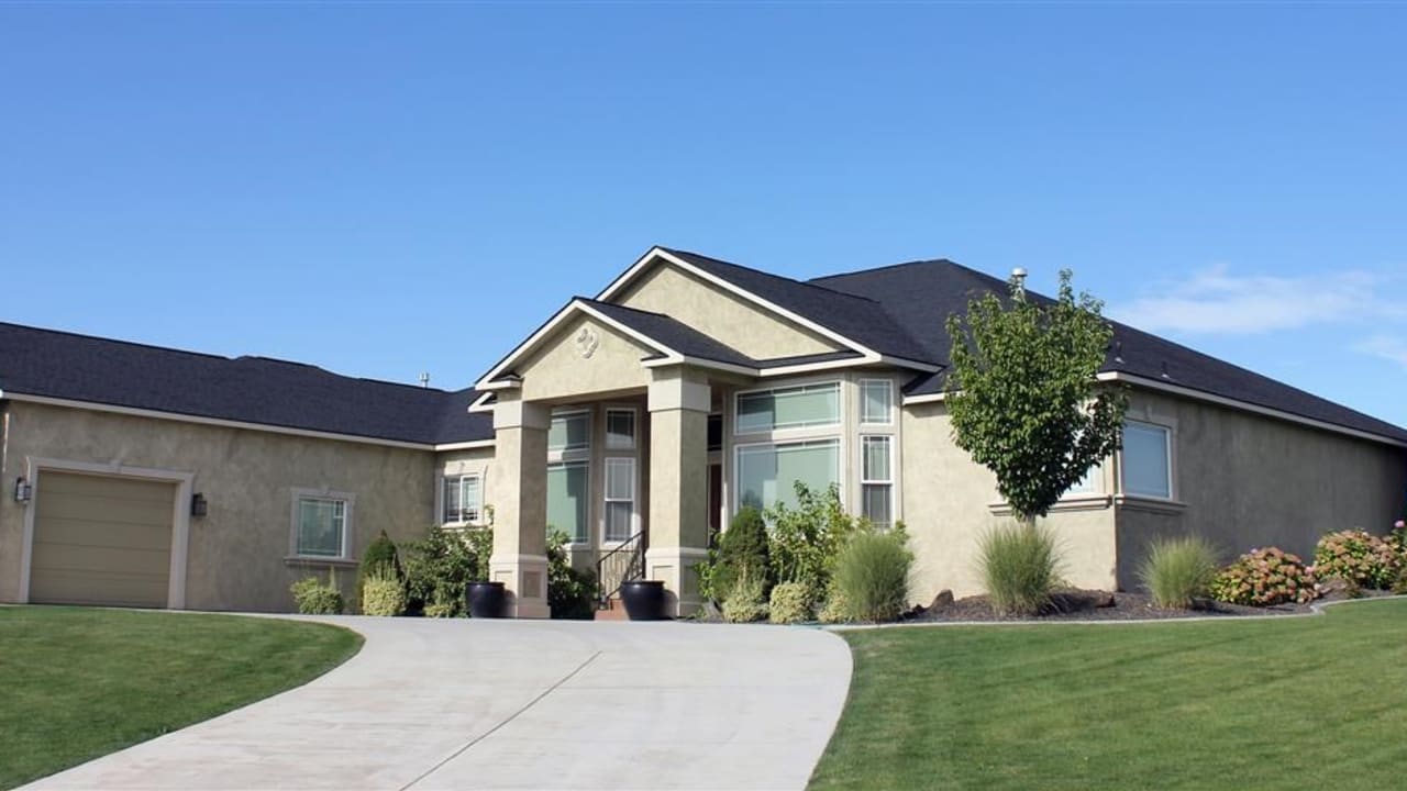 5704 RYANICK ROAD, Kennewick WA 99338