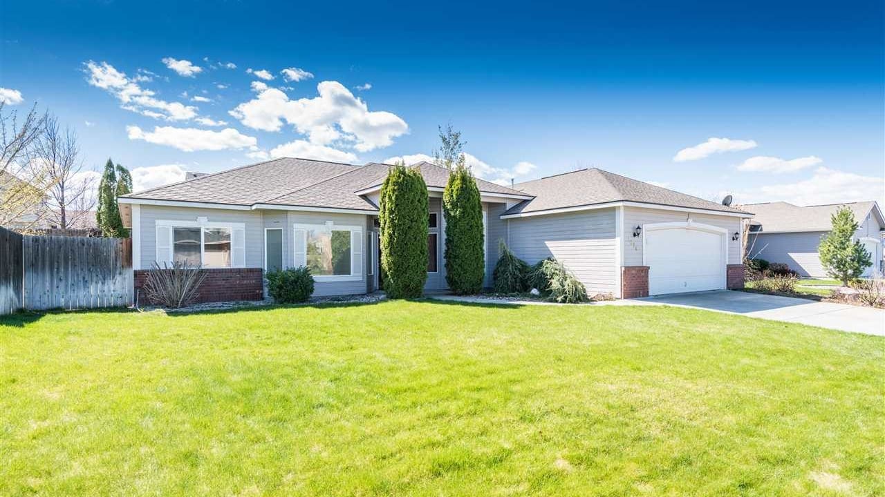 1674 Venus Circle, Richland WA 99352