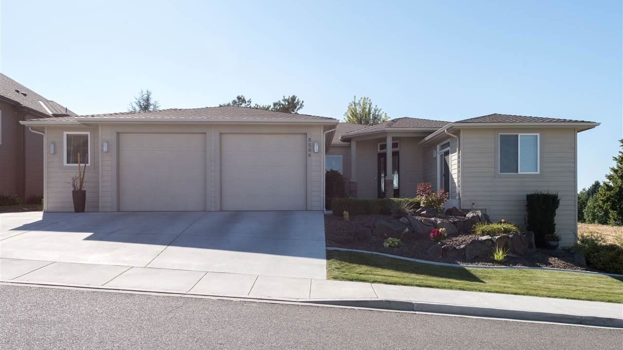 3504 S Morain, Kennewick WA 99337