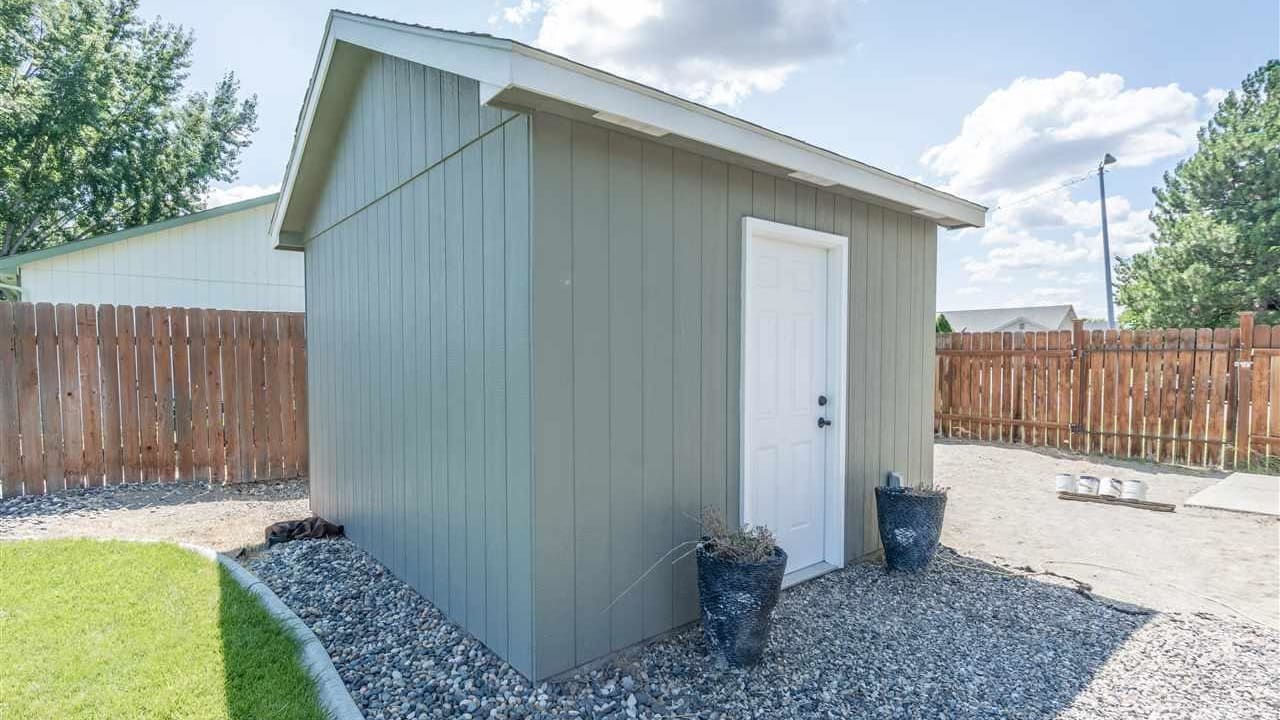 4611 Baja St., Pasco WA 99301