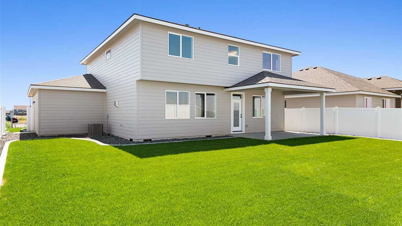 8301 ASHEN DRIVE, Pasco WA 99301