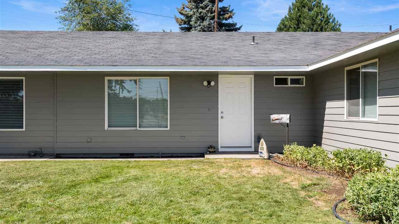 402 S Dennis St, Kennewick WA 99336