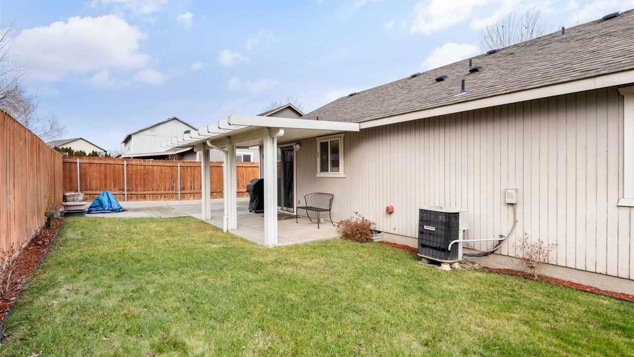 602 S Perry Ct., Kennewick WA 99336