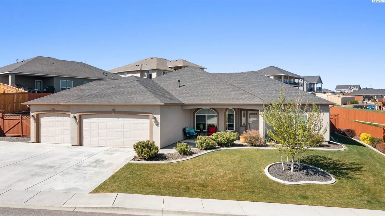 3768 S McKinley St., Kennewick WA 99337