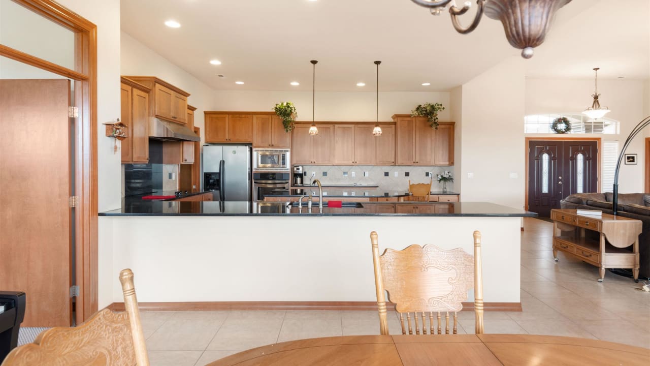 3015 Riverbend Drive, Richland WA 99354