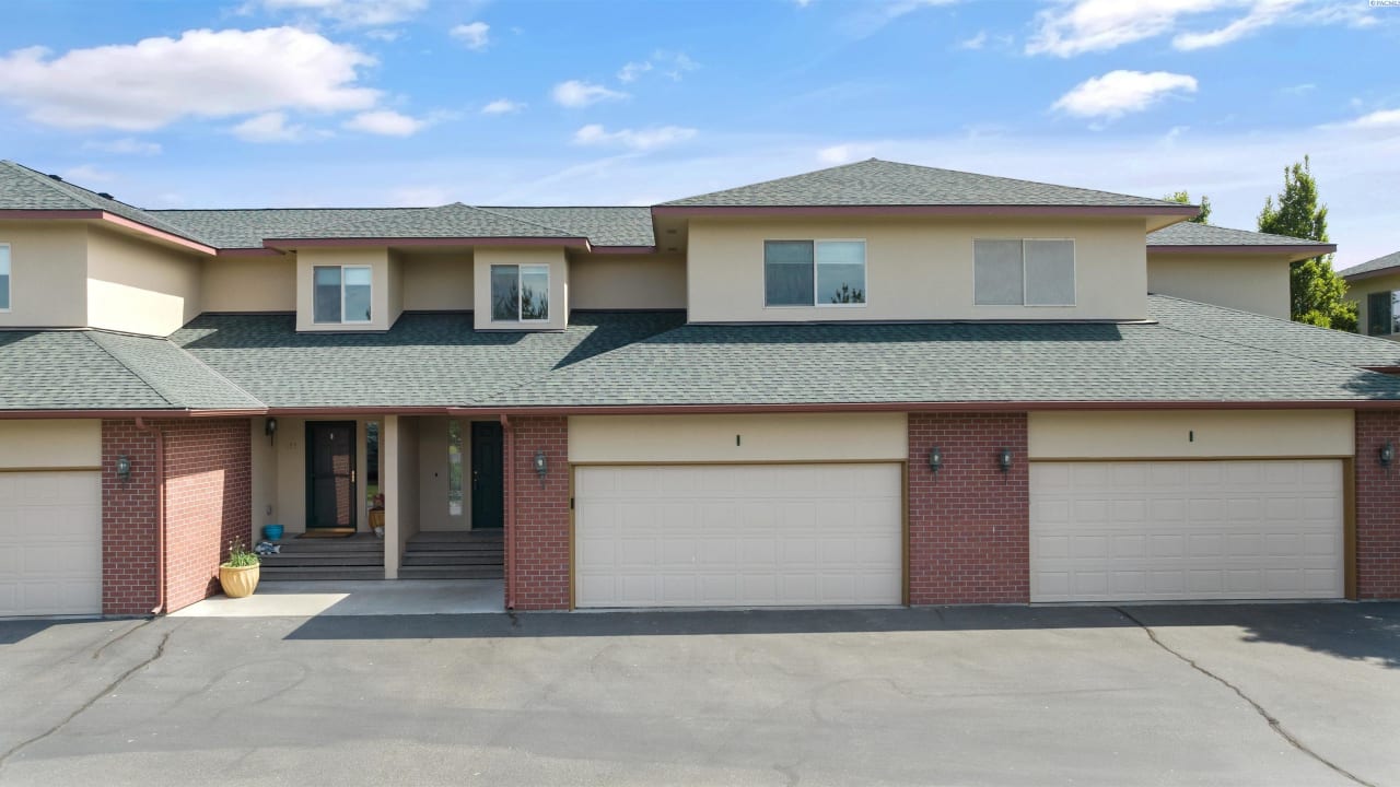 300 Columbia Point Dr #I-134, Richland WA 99352