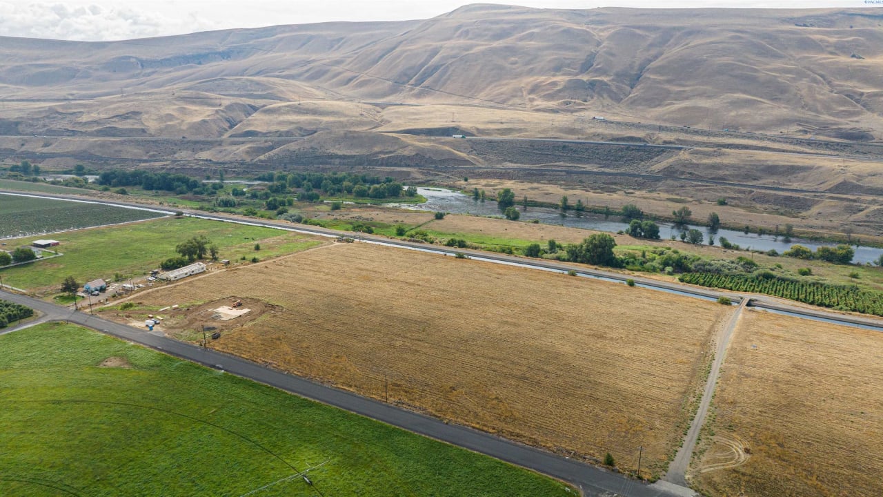 TBD Hess Rd, Lot 1, Prosser WA 99350