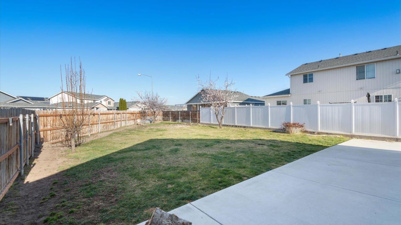 4511 Tamworth Lane, Pasco WA 99301