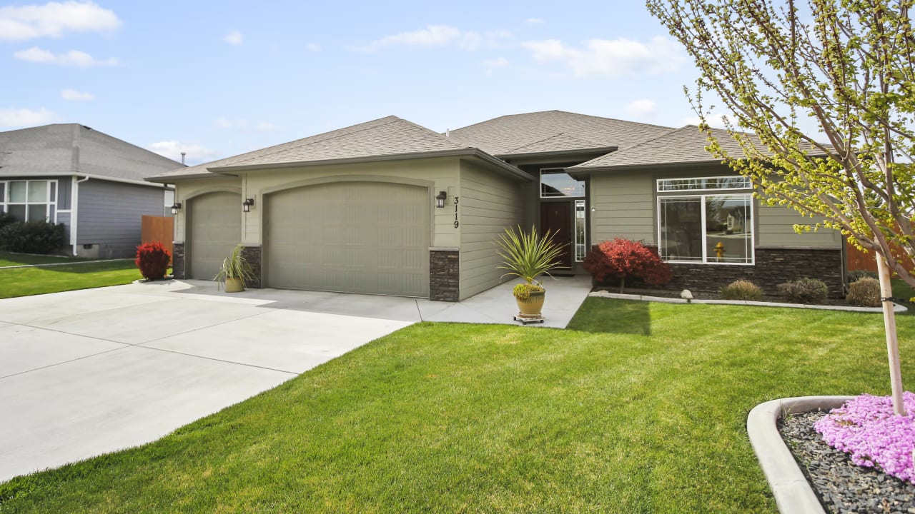 3119 S Wilson Place, Kennewick WA 99338