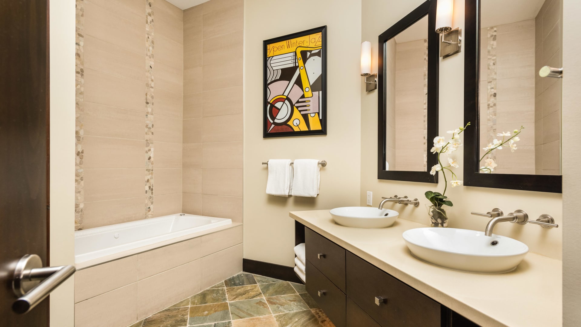 Master Bathroom with Tub