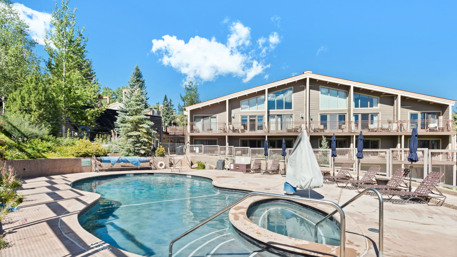 Timberline Pool and Hot Tubs