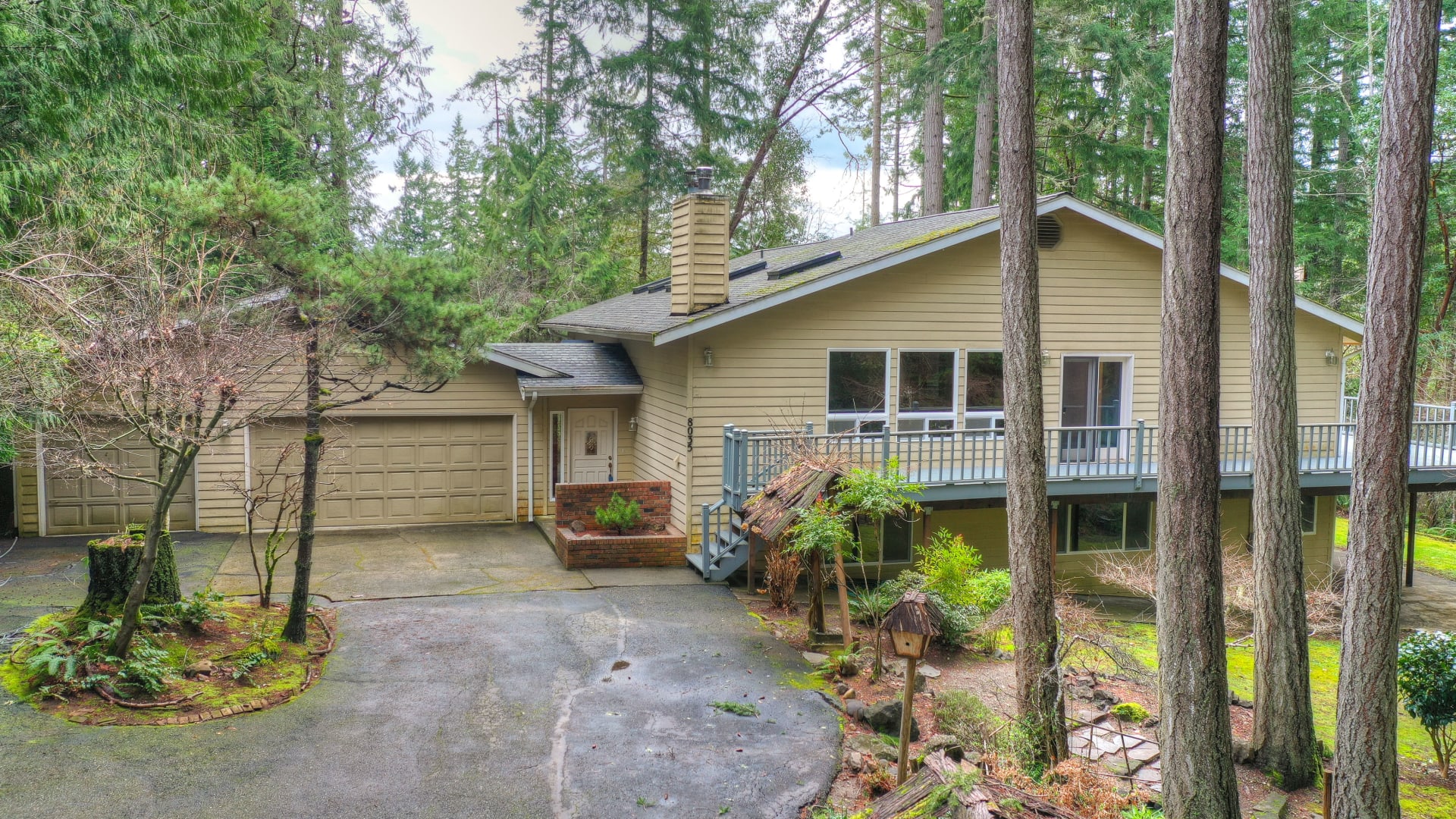 8035 Ellison Loop NW, Olympia, WA 98502