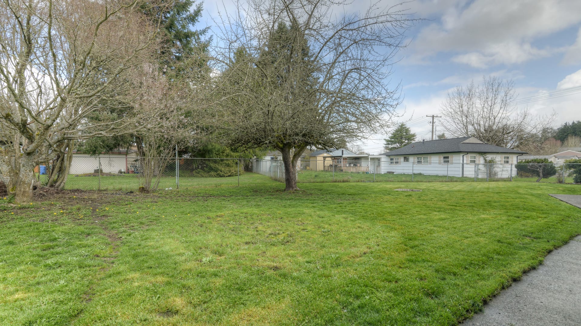 2507 Sharon Street , Centralia, WA 98531