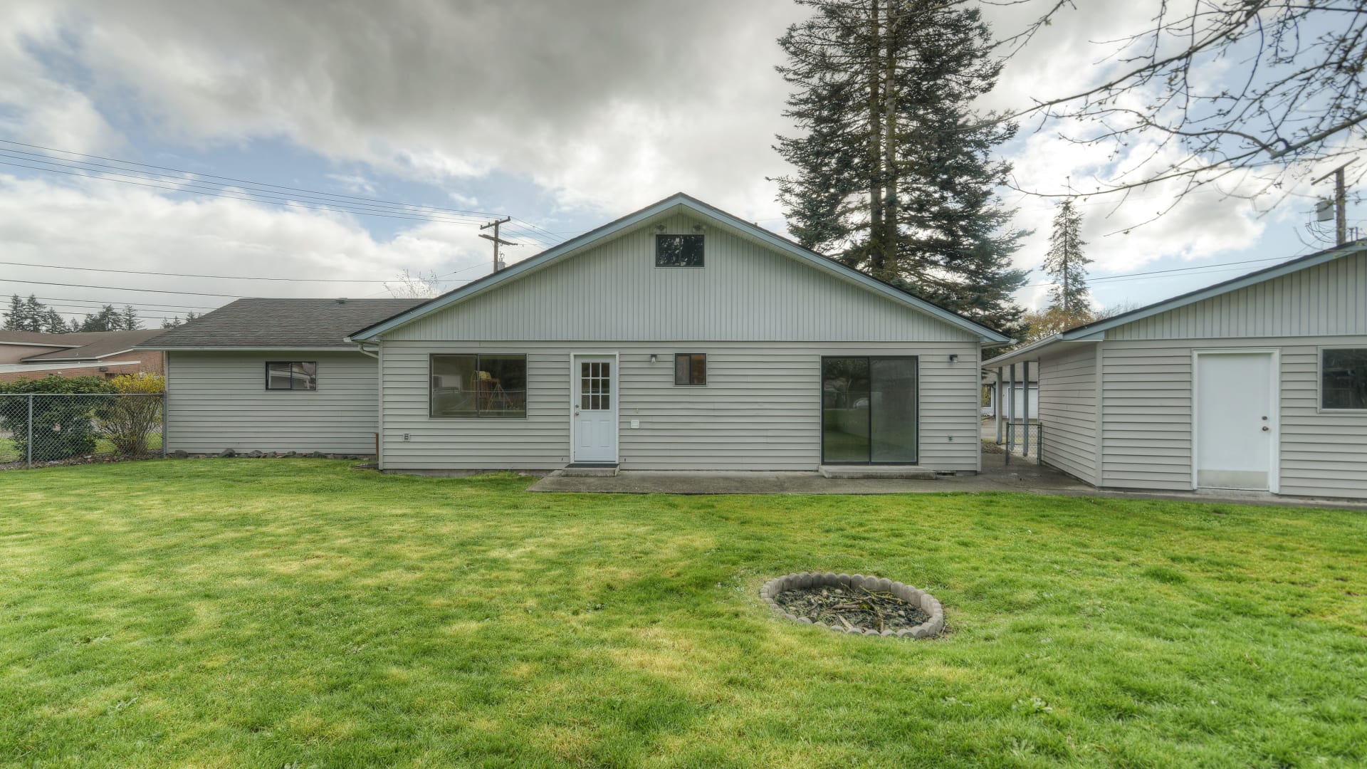 2507 Sharon Street , Centralia, WA 98531