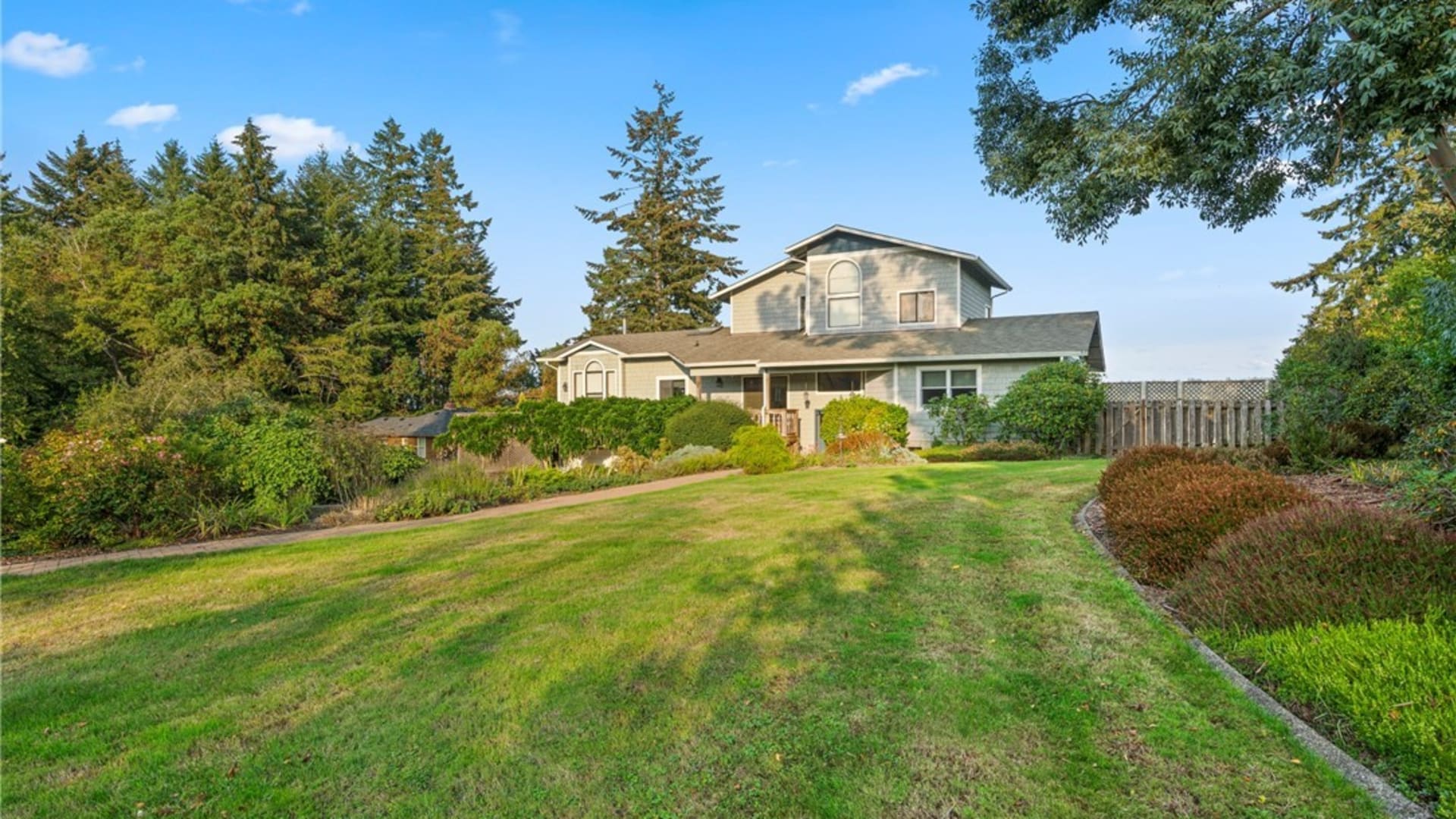 8702 Libby Road NE, Olympia, WA 98506