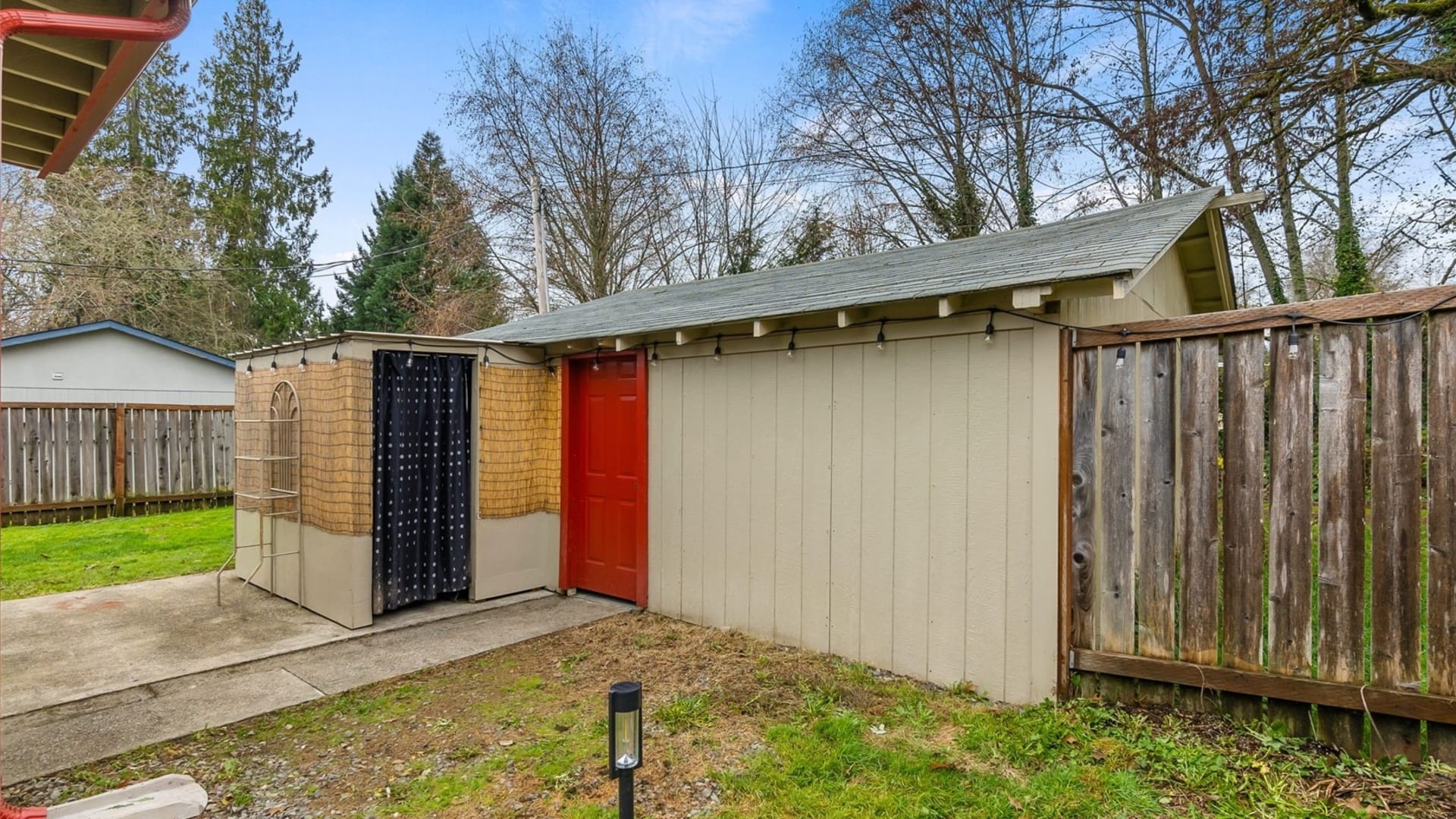 1236 8th Avenue SE, Olympia, WA 98501