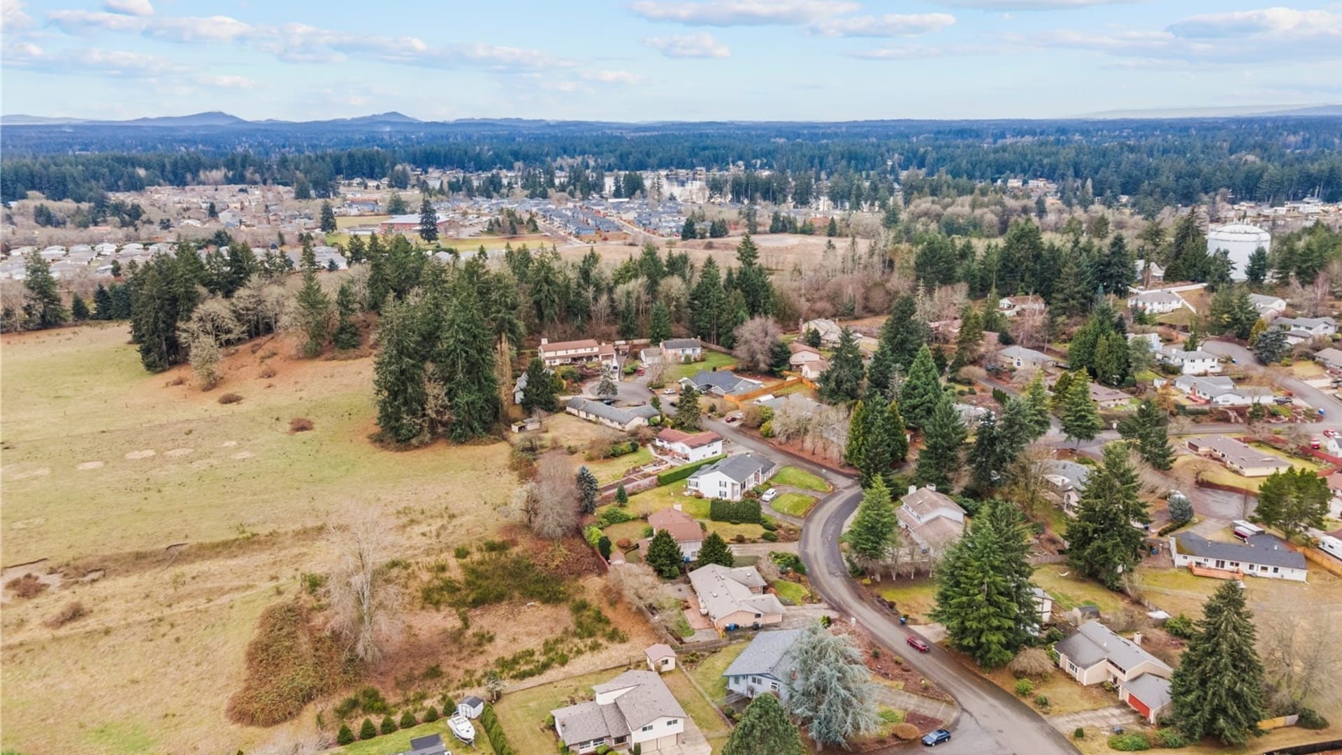 1232 Mountain Aire Way SE, Olympia, WA 98503