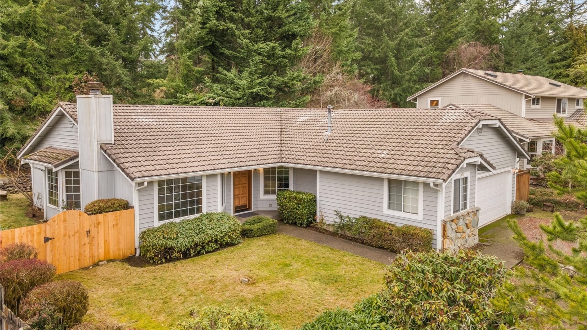1709 Easthill Place NW, Olympia, WA 98502