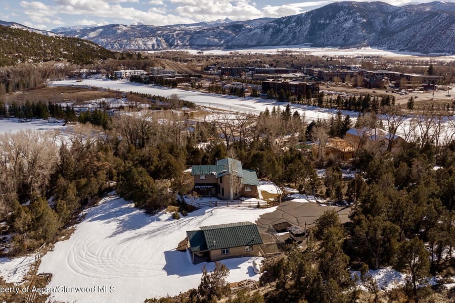 DJI_20240212153353_0300_D-HDR