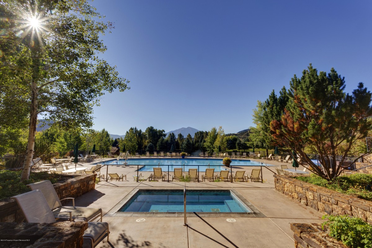 Aspen Glen Club Pool