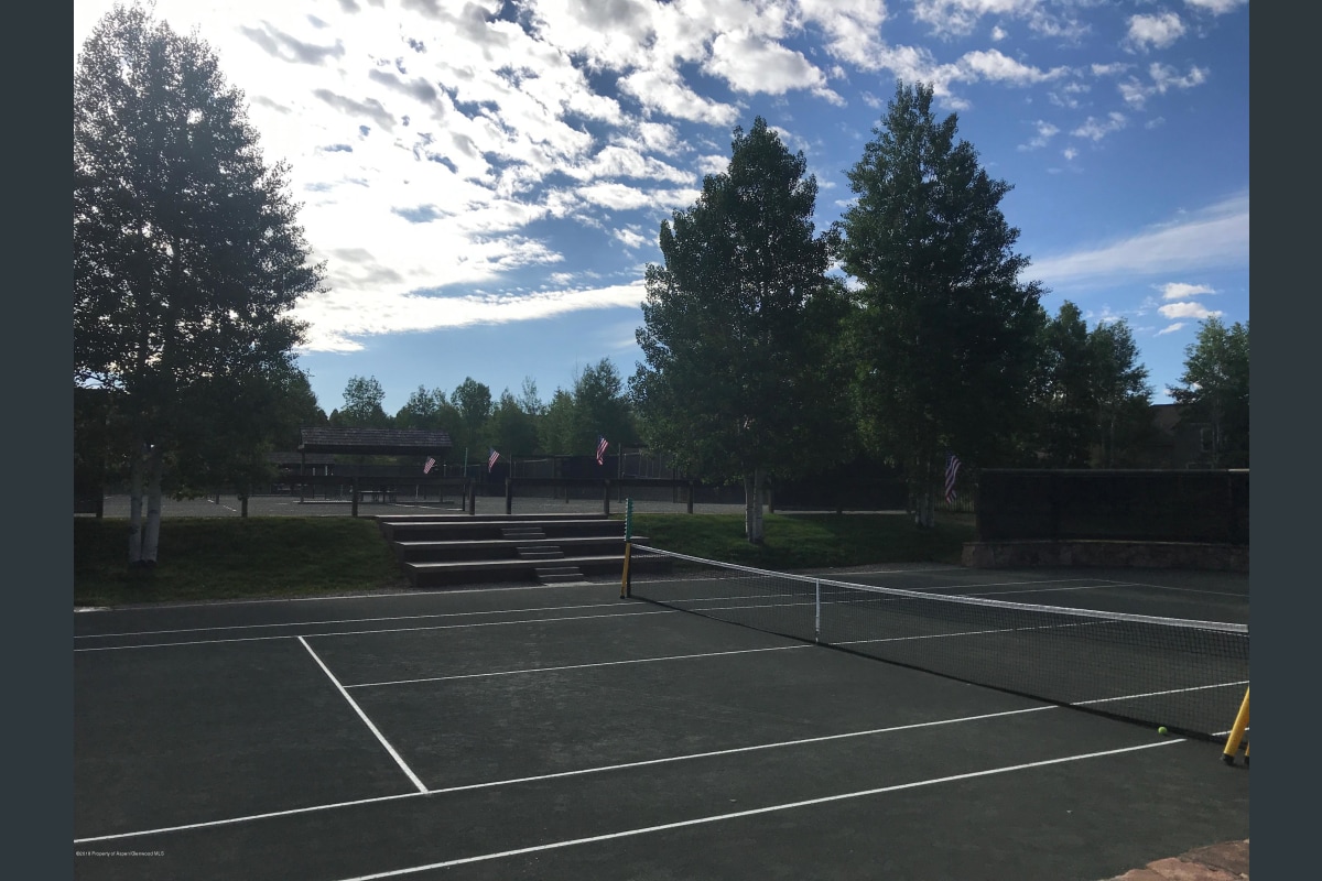 RVR Tennis Courts