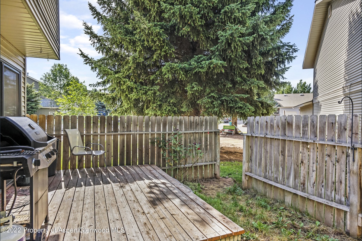 Back Porch/Grill