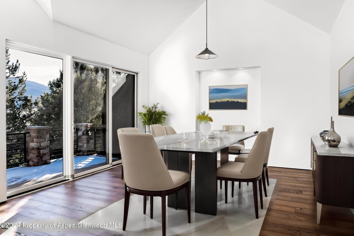 Dining Room - Virtual Staging