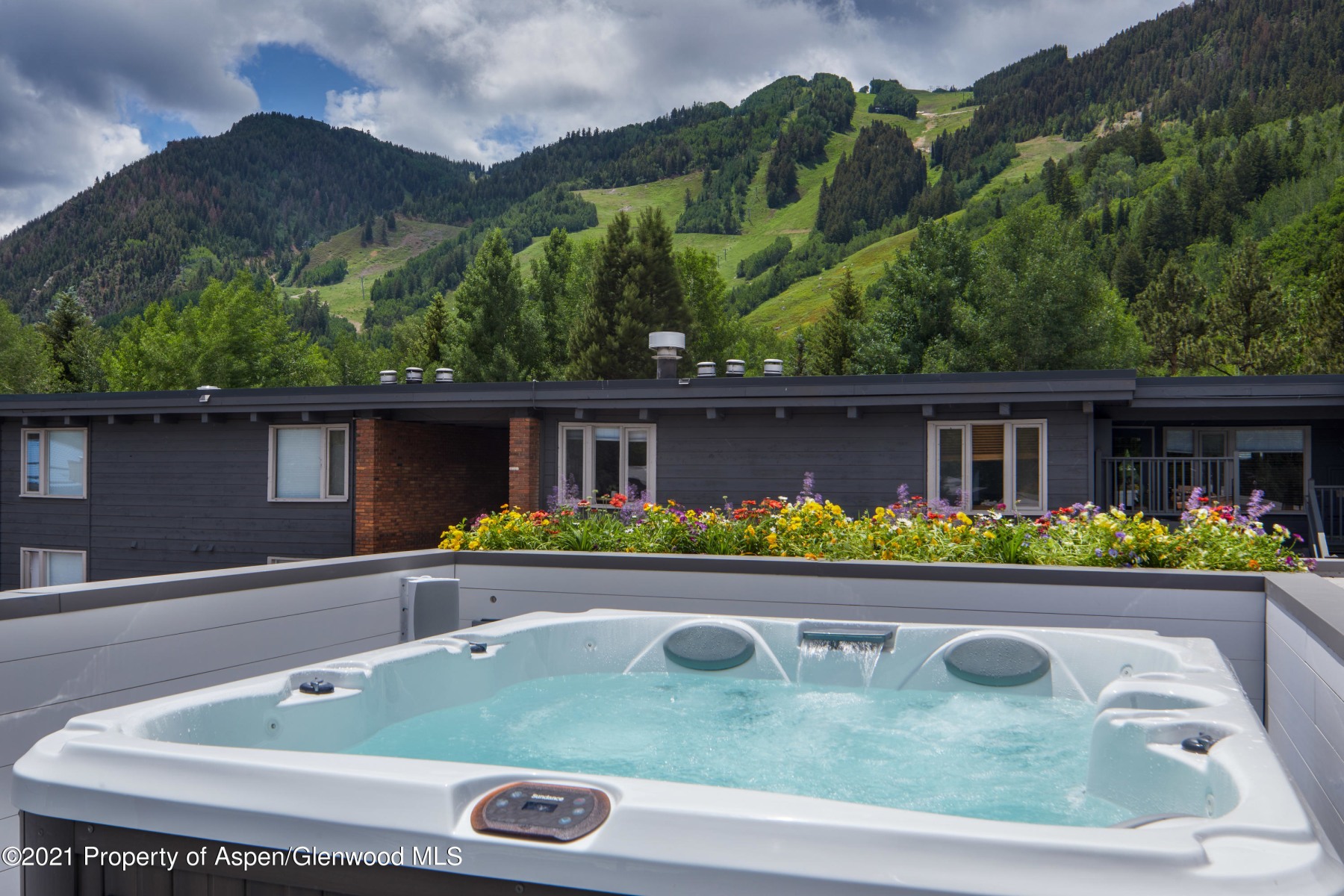 Hot Tub