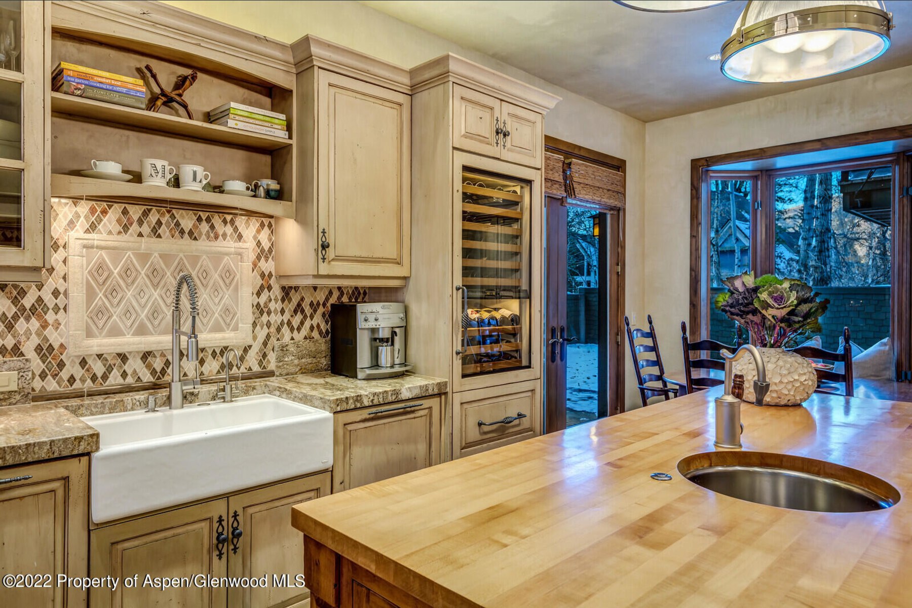 17_616_W_Hopkins_Ave_Aspen_81611017_mls