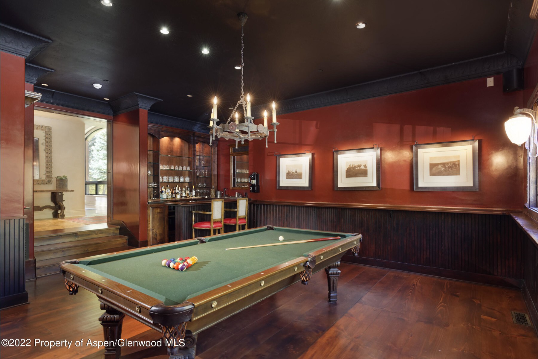 Billiards Room with Bar