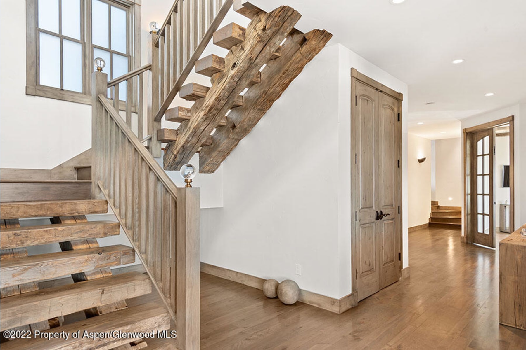 Upstairs to Family Room