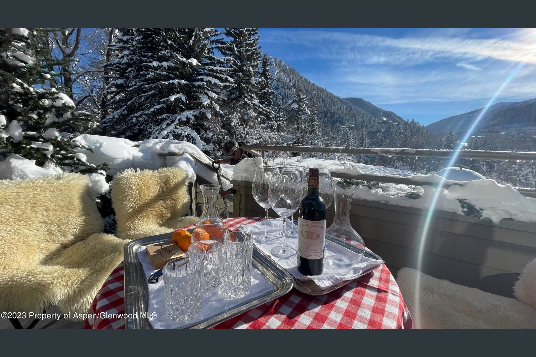 patio snow