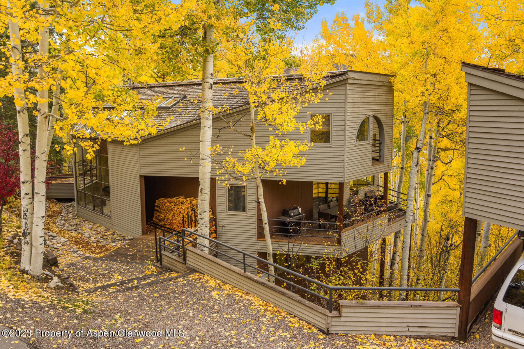 431 Edgewood Ln Snowmass-large-012-011-4