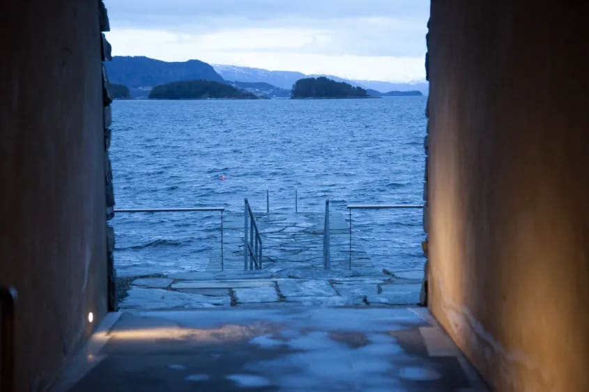 Fjord swimming access