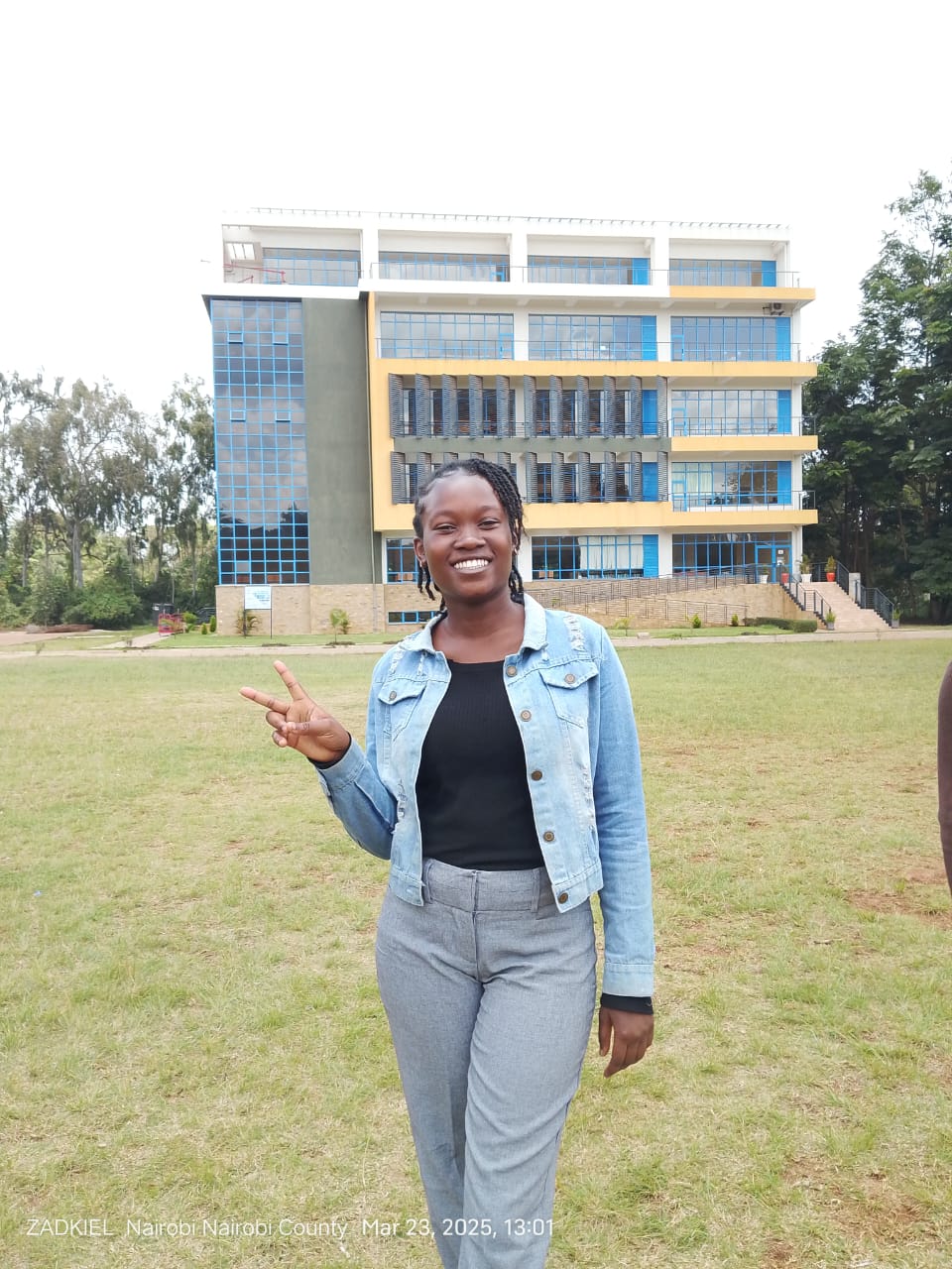 Lindsey Ochieng