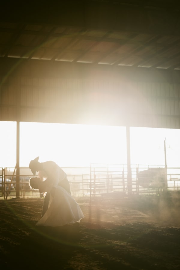 Hawaii wedding photography at Pohaku Nui Ranch by Visionari