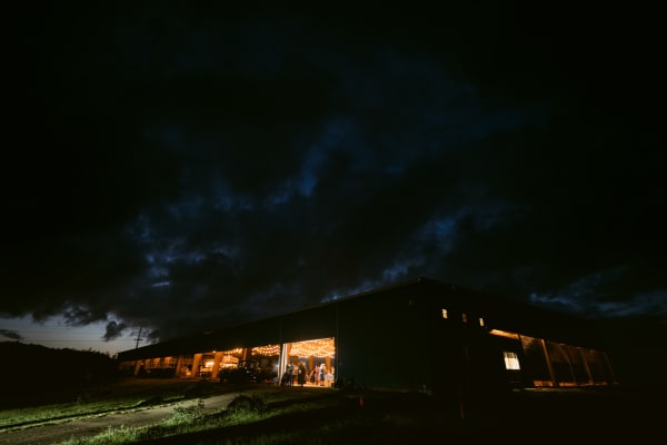Hawaii wedding photography at Pohaku Nui Ranch by Visionari