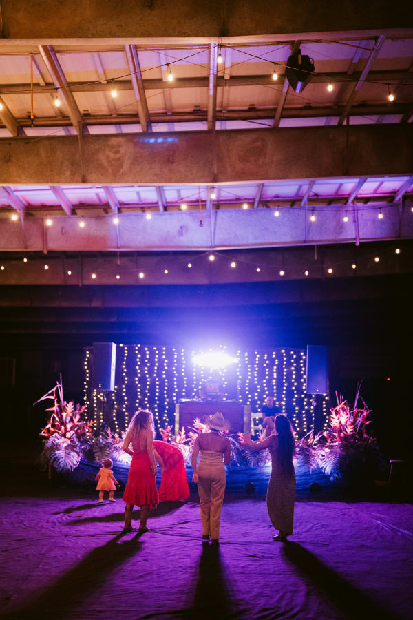 Hawaii wedding photography at Pohaku Nui Ranch by Visionari